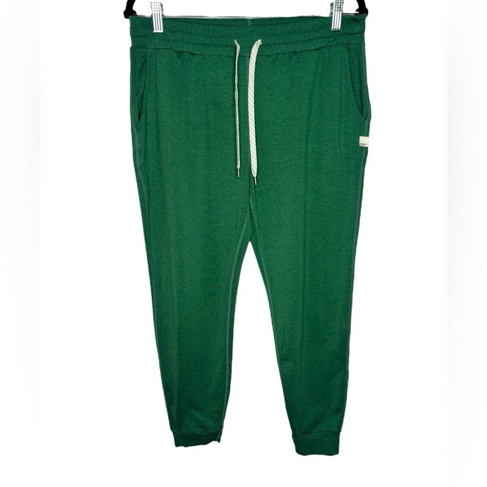 Like New Vuori Green performance joggers - RARE color